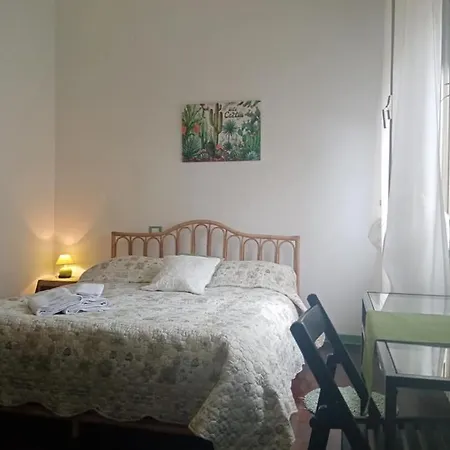 Florinda 3* Viareggio