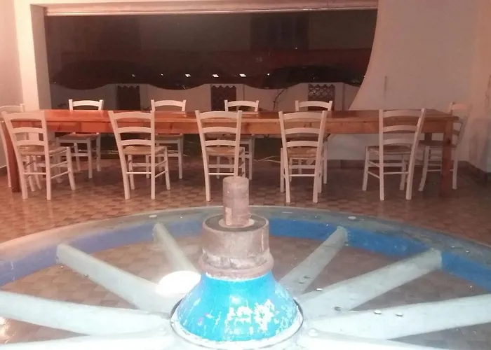 Florinda Bed & Breakfast 3*