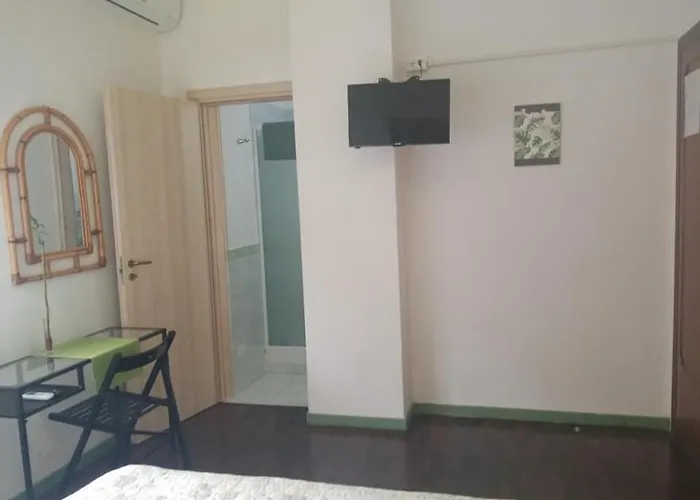 Florinda 3* Viareggio