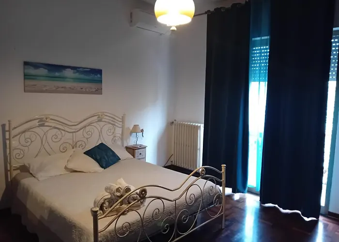 Florinda Bed and breakfast 3*