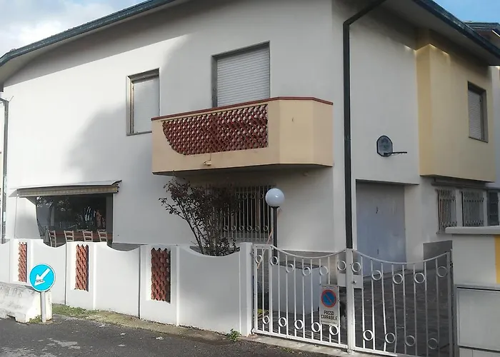 Florinda Bed and breakfast 3*